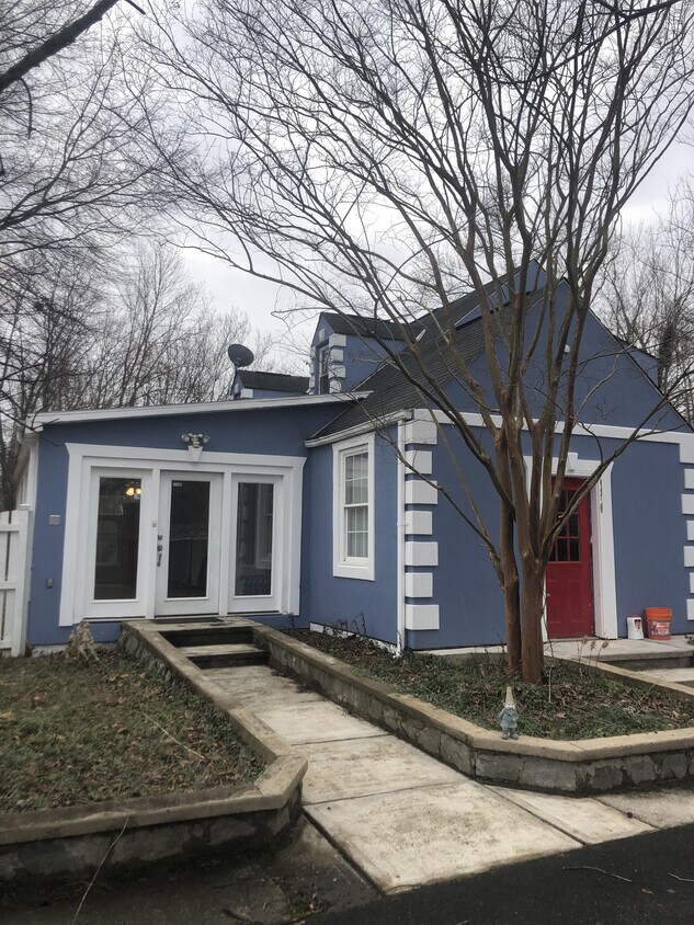 7808 Schelhorn Rd, Alexandria, VA 22306 House Rental in Alexandria