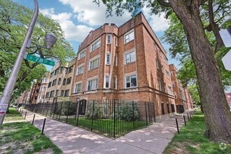 Building Photo - 7757 S Essex Ave