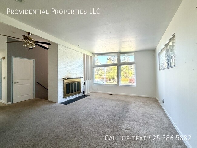 Foto del edificio - 3821 155th Ave SE