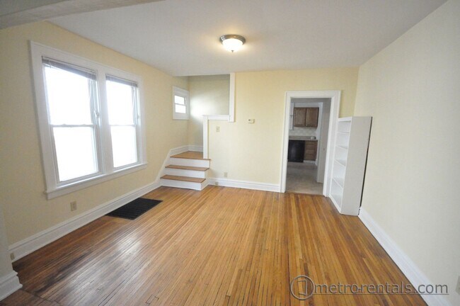 Building Photo - 2682-2684 Hibbert Avenue
