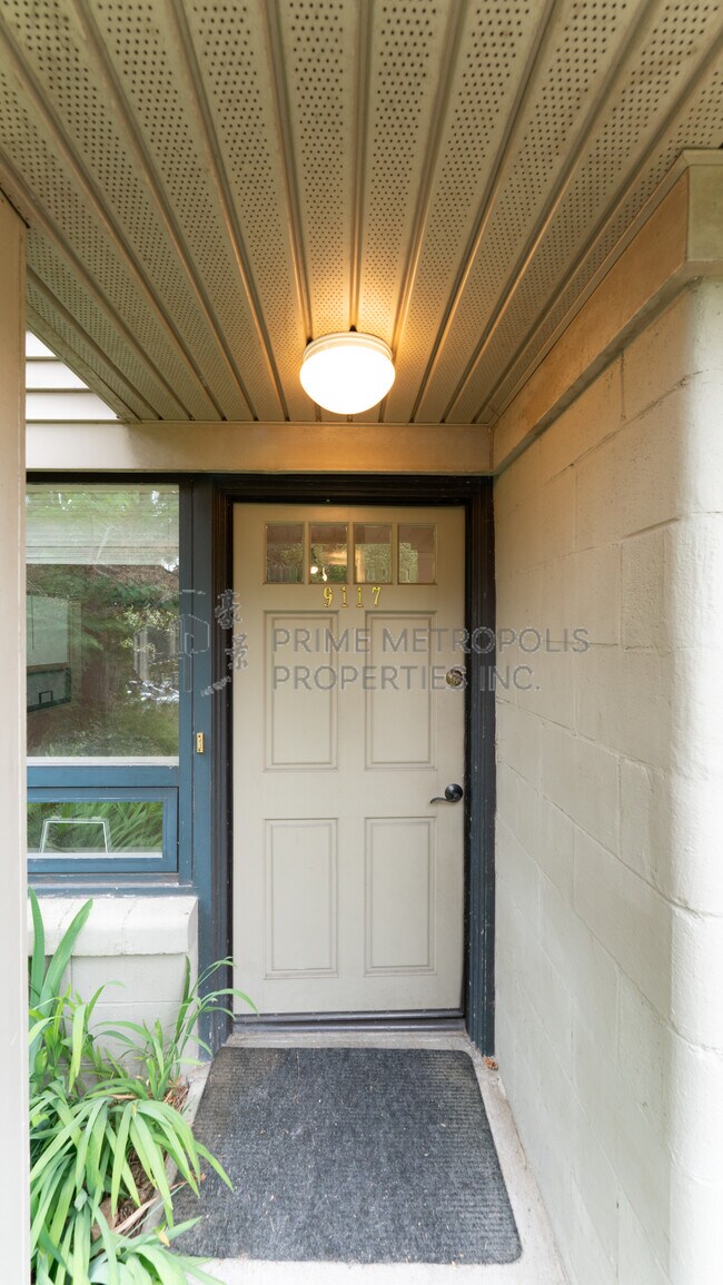 Building Photo - 9117 25th Ave NE