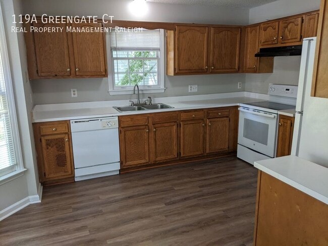 Building Photo - 119 Greengate Ct