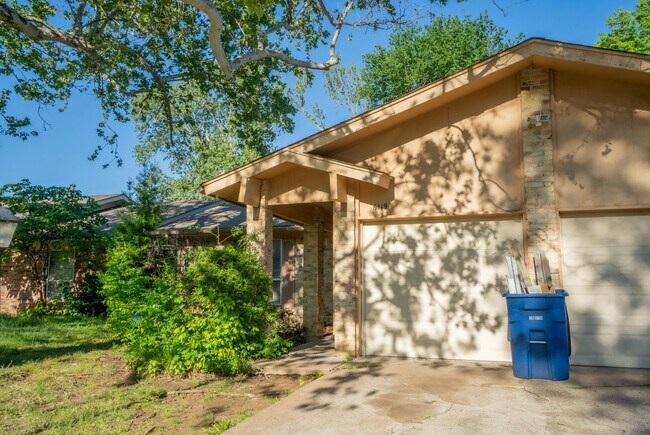 Foto del edificio - 6119 S Troost Ave