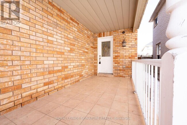 Building Photo - 717 Salinger Ct