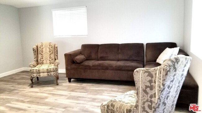 Foto del edificio - 14420 Rosecrans Ave