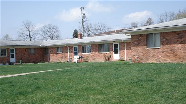 Building Photo - 10666 E Holly Rd