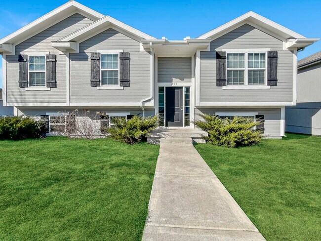 Foto del edificio - 200 Ramblewood Dr