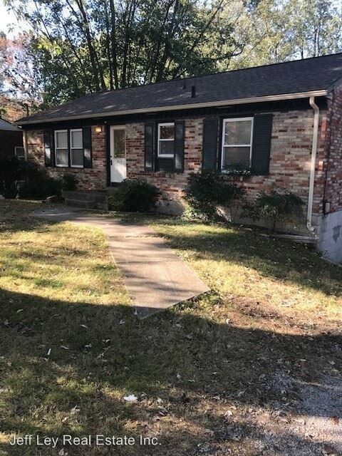 Foto principal - 3 br, 1 bath House - 814 Reeves Rd