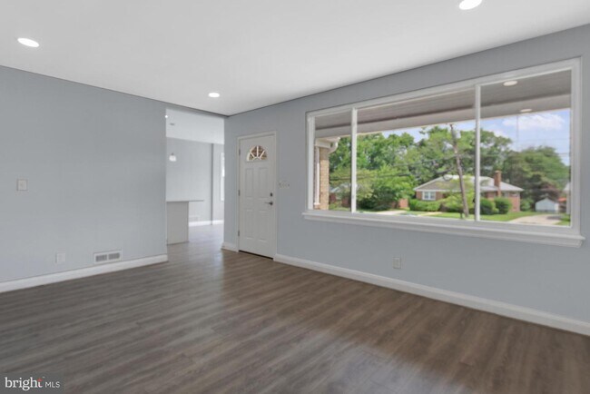 Foto del edificio - 3314 Smith Ave