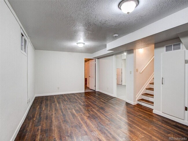 Building Photo - 4 Bedroom Condo in Littleton