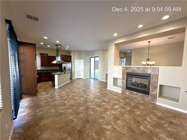 Foto del edificio - 9216 Tudor Park Pl