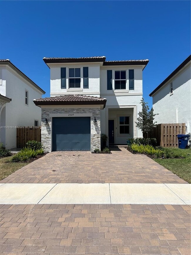 Building Photo - 2321 NW 131st Cir