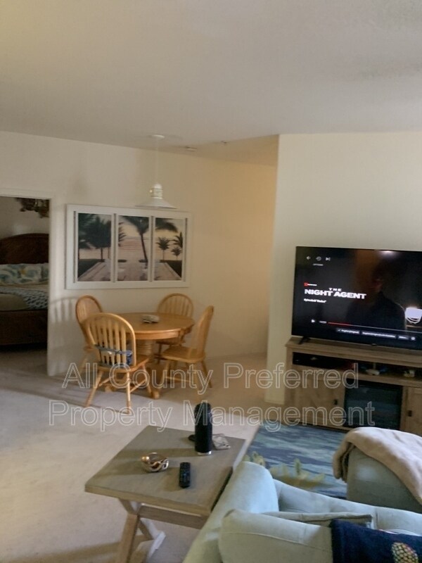 Foto del edificio - 1757 Sophias Dr