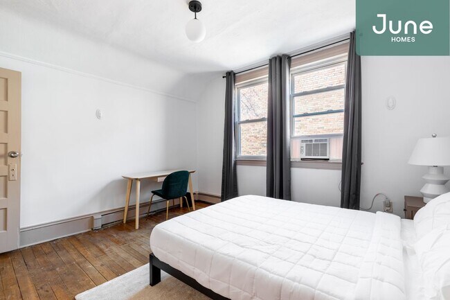 Foto del edificio - ROOM ONLY in 3-bed/1.0-bath Home