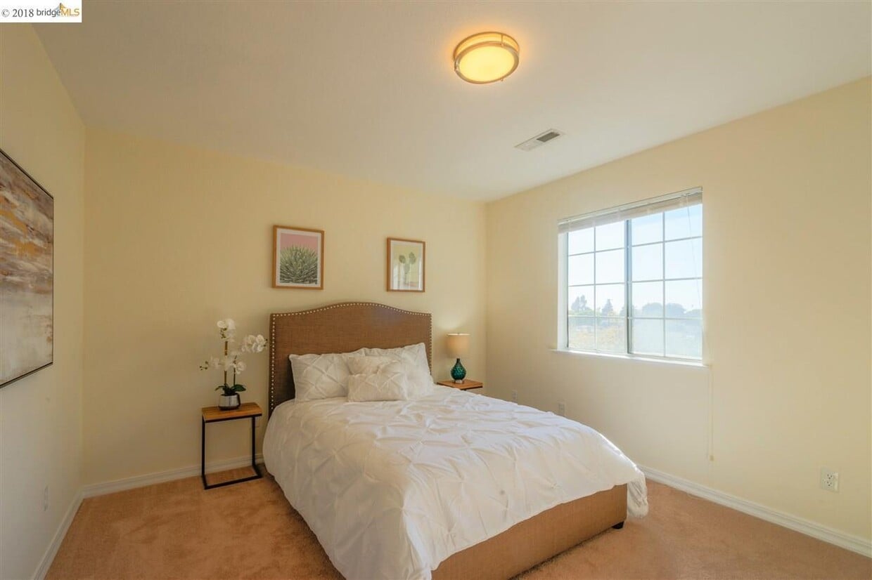 Photo - 5665 McBryde Ave (Richmond, CA)