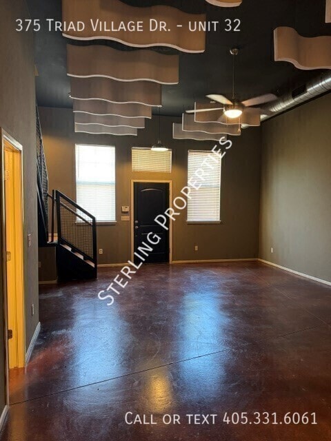 Building Photo - 375 Triad Village Dr