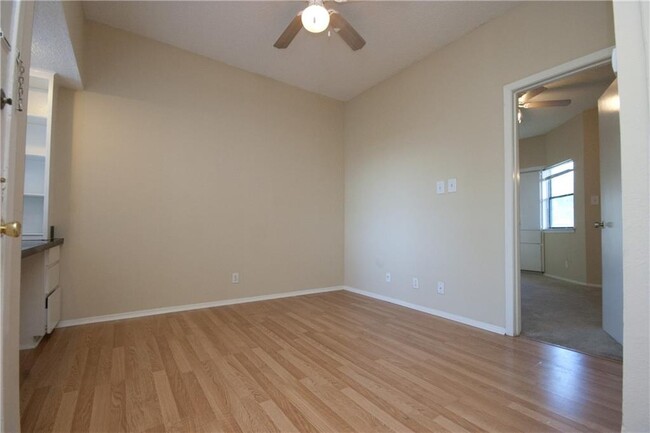 Building Photo - 2818 Nueces St
