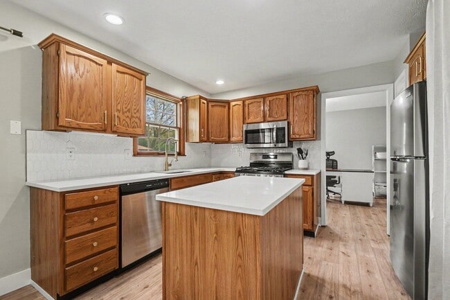Building Photo - 51222 Crooked Oak Dr