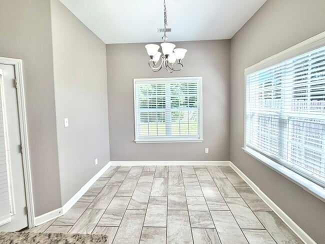 Building Photo - 8636 Birnham Cove