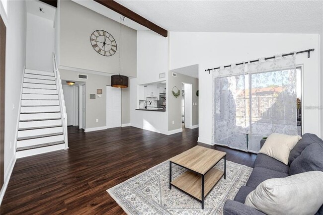 Building Photo - 2095 Sunset Point Rd