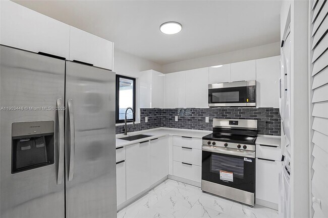 Foto del edificio - 10362 SW 180th St