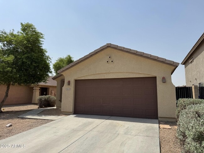 Building Photo - 13933 W Port Royale Ln