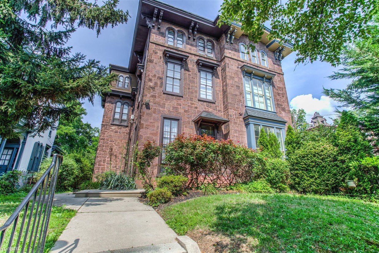 Foto principal - 1 br, 1 bath Apartment - 502 Woodland Ter