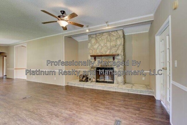 Foto del edificio - 3308 Jarrell Ridge Rd