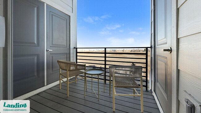 Foto del edificio - 4000 N Albion St