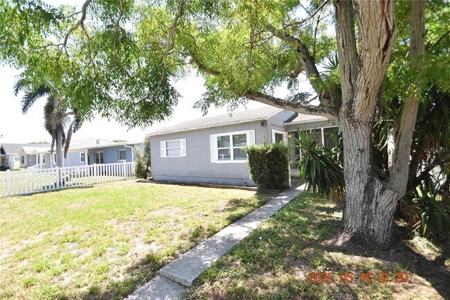 Foto del edificio - 872 51st Ave N