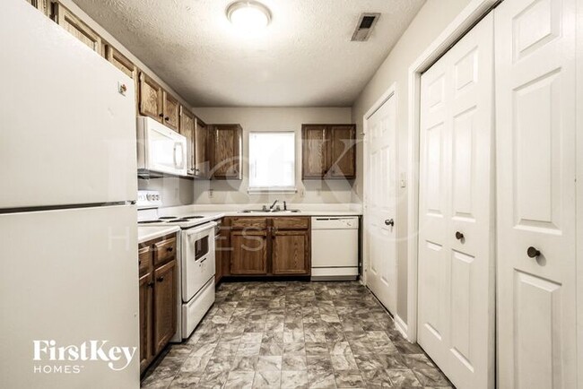 Building Photo - 5036 Seerley Creek Rd