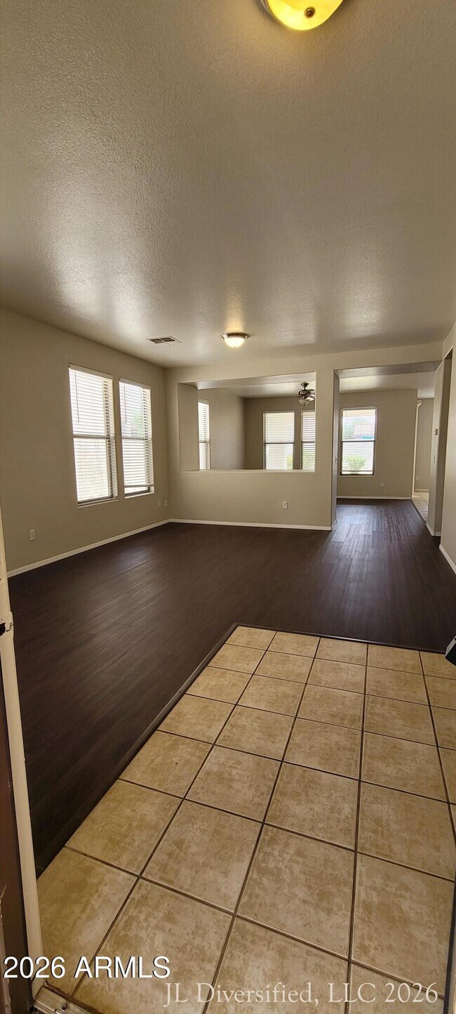 Foto del edificio - 6895 S Amethyst Dr