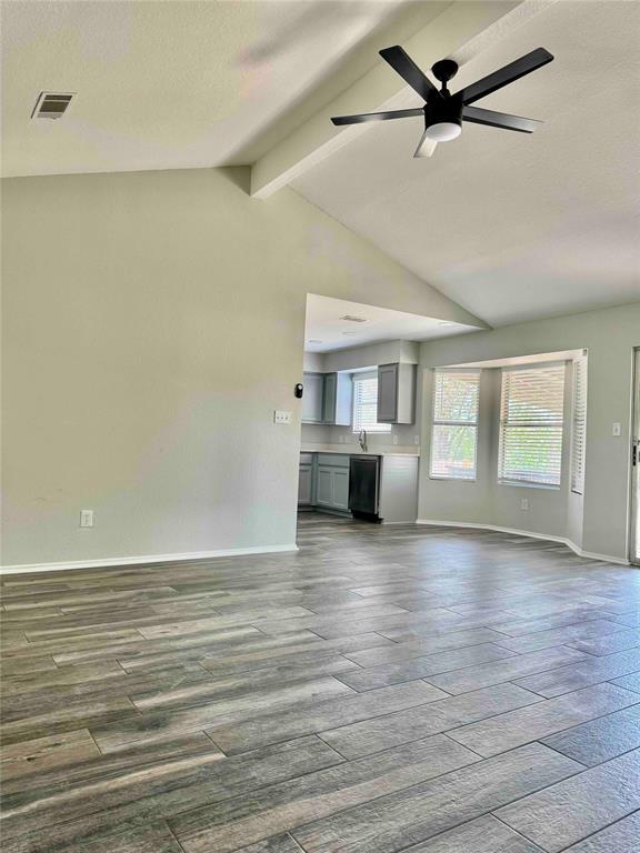 Foto del edificio - 4403 Quicksilver Blvd
