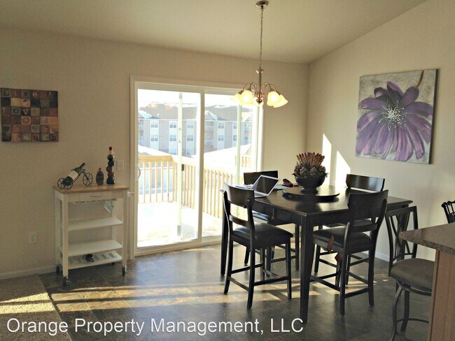 Building Photo - 3 br, 2 bath House - 101 8th Street