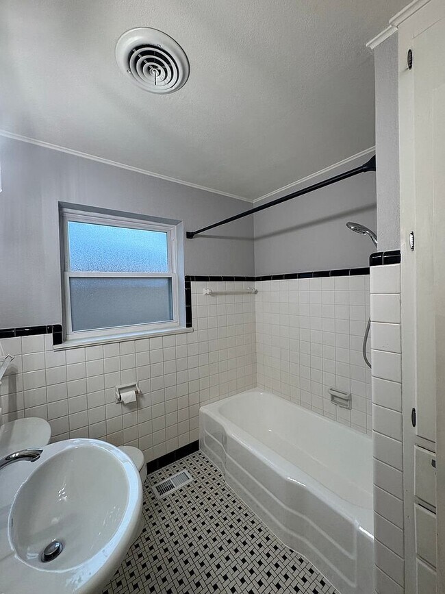 Foto del edificio - 4105 NW 21st St