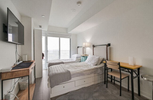 Building Photo - 6 Breadalbane St