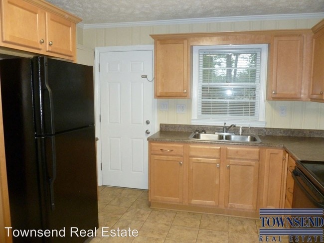 Building Photo - 3 br, 1 bath House - 2719 Arlington Ave