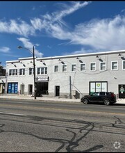 Building Photo - 529 Chester Pike