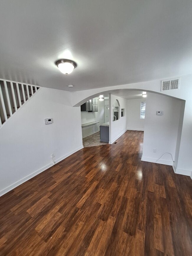 Foto del edificio - 4801 Beaufort Ave