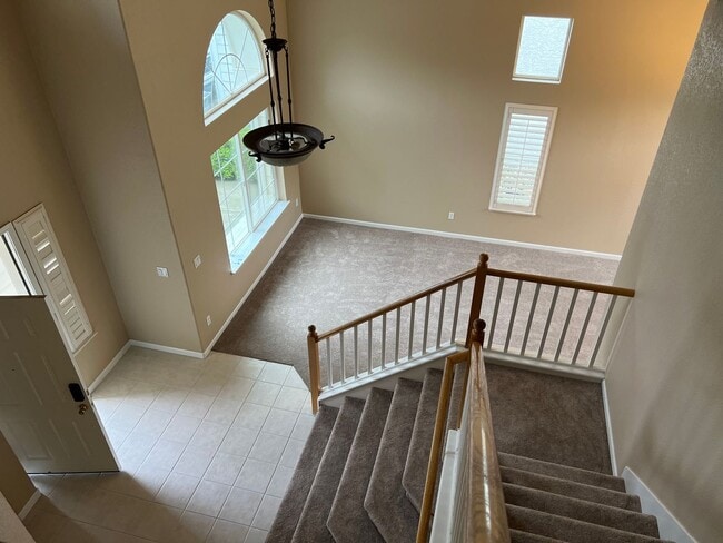 Building Photo - Beautiful 4 Bedroom 3 Bathroom in Folsom