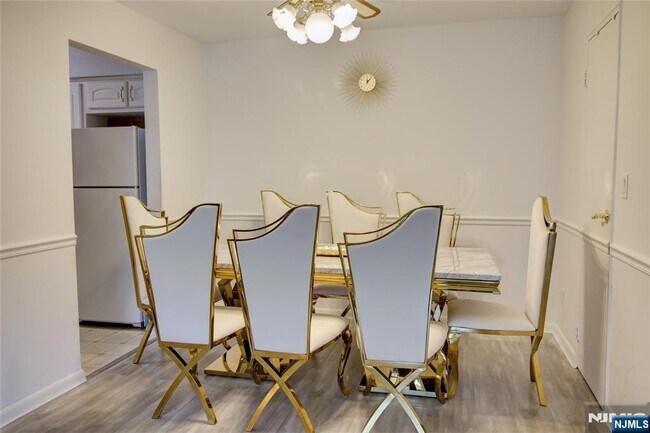 Foto del edificio - 464 Liberty St