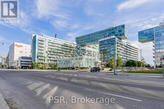 Building Photo - 39 Queens Quay E