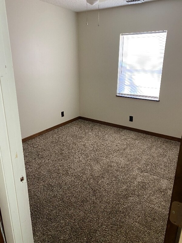 Foto del edificio - 832 E Keysville Rd