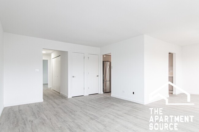 Foto del edificio - 7621 N Sheridan Rd