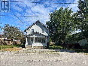 Building Photo - 106 Chestnut St