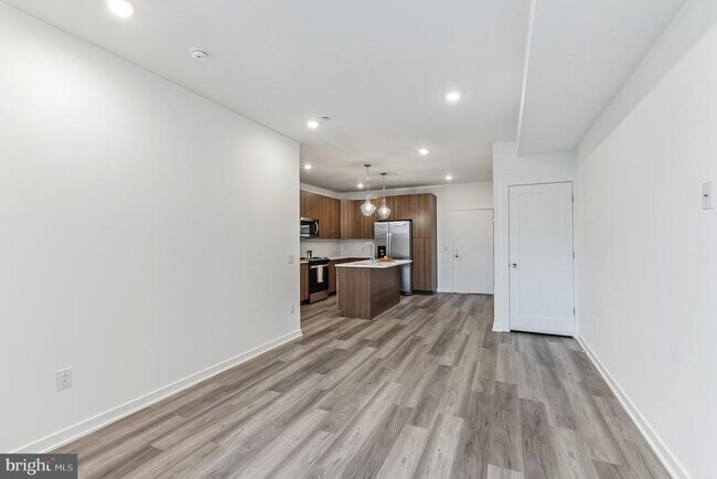 Foto del edificio - 5801 Ridge Ave