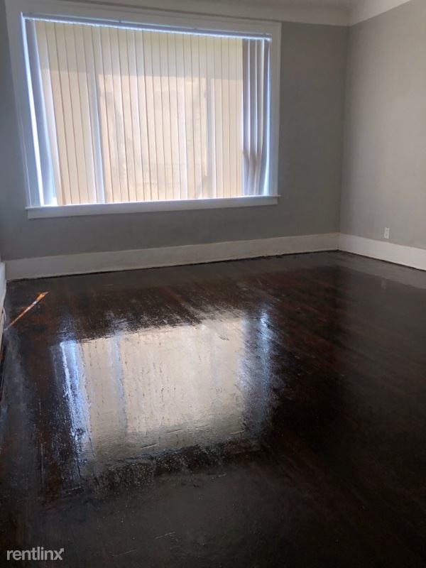 Foto del edificio - 15395 Linwood St