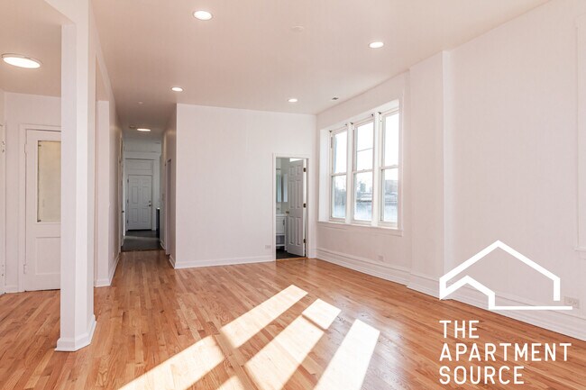 Foto del edificio - 2344 W Charleston St