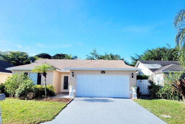 Photo - 1328 Waterway Cove Dr House