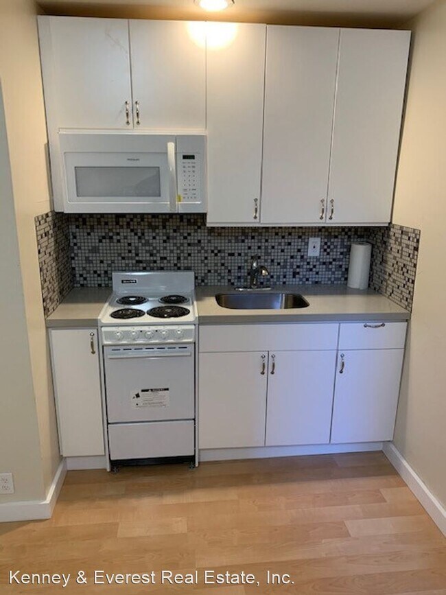 Building Photo - 1 br, 1 bath House - 325 Leavenworth #2B